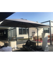 Parasol carré inclinable